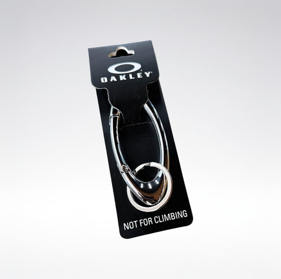 Oakley Essential City Streetwear Icon Modern Unique Trendy Carabiner Keychain