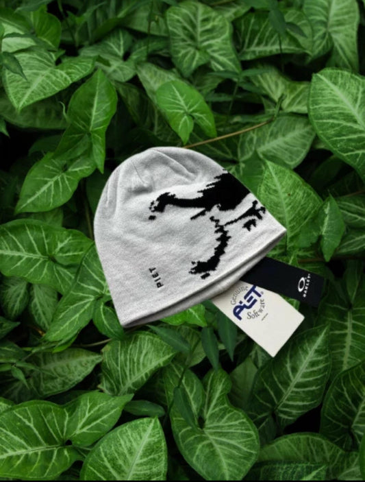 Oakley x Piet Mountain Warm Reversible Collab Winter Logo Beanie
