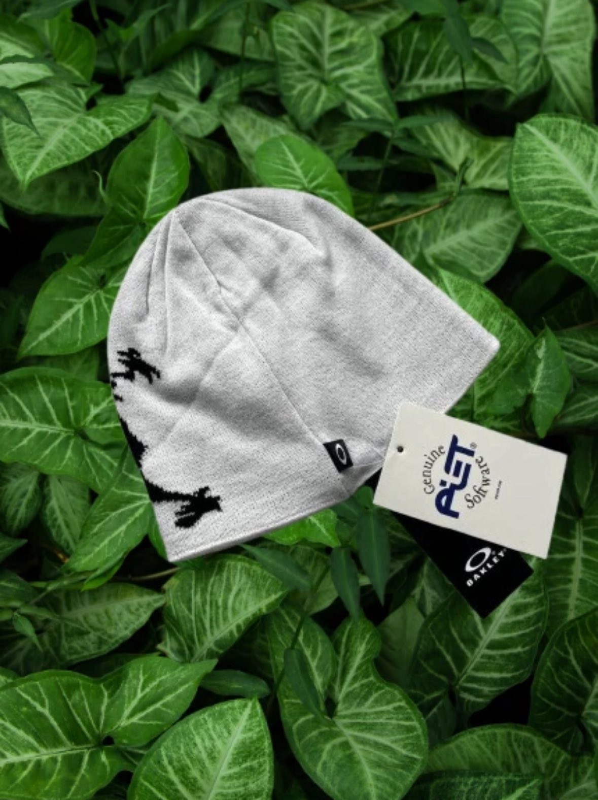 Oakley x Piet Mountain Warm Reversible Collab Winter Logo Beanie