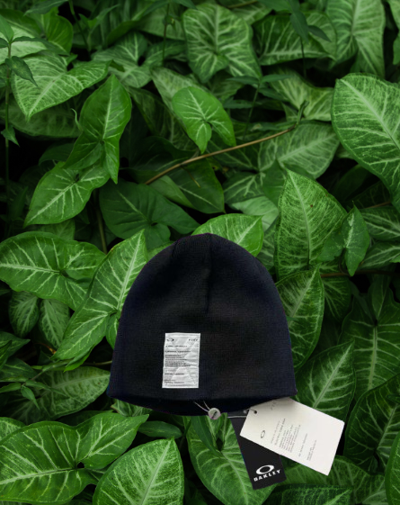 Oakley x Piet Mountain Warm Reversible Collab Winter Logo Beanie